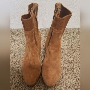 Vionic Brown Water Resistant Boots Size 8